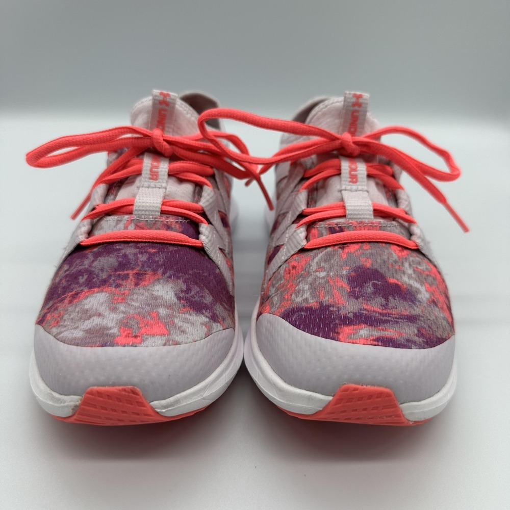 Under Armour Shoes‎ Youth Size 5 Pink Camo Running Sneakers 3023404-602